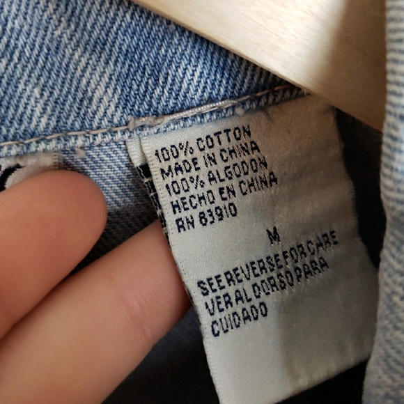 Vintage Bill Blass denim vest - Picture 3 of 4